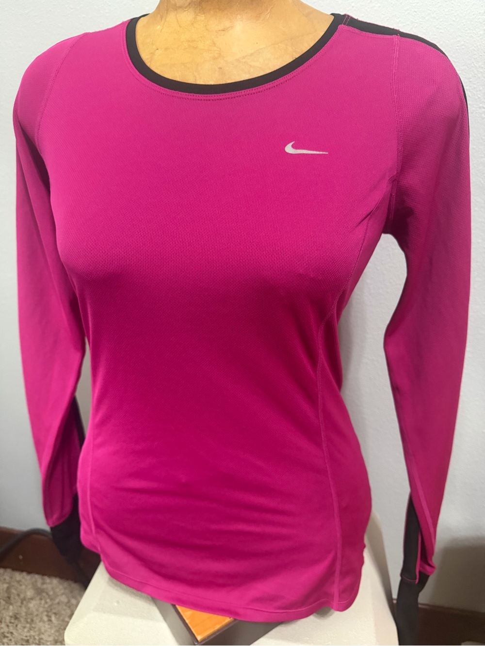 Nike DriFit Running Womens Long-Sleeve Fitted Active Top - Pink